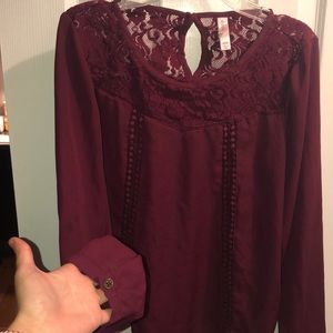 🌺Maroon blouse